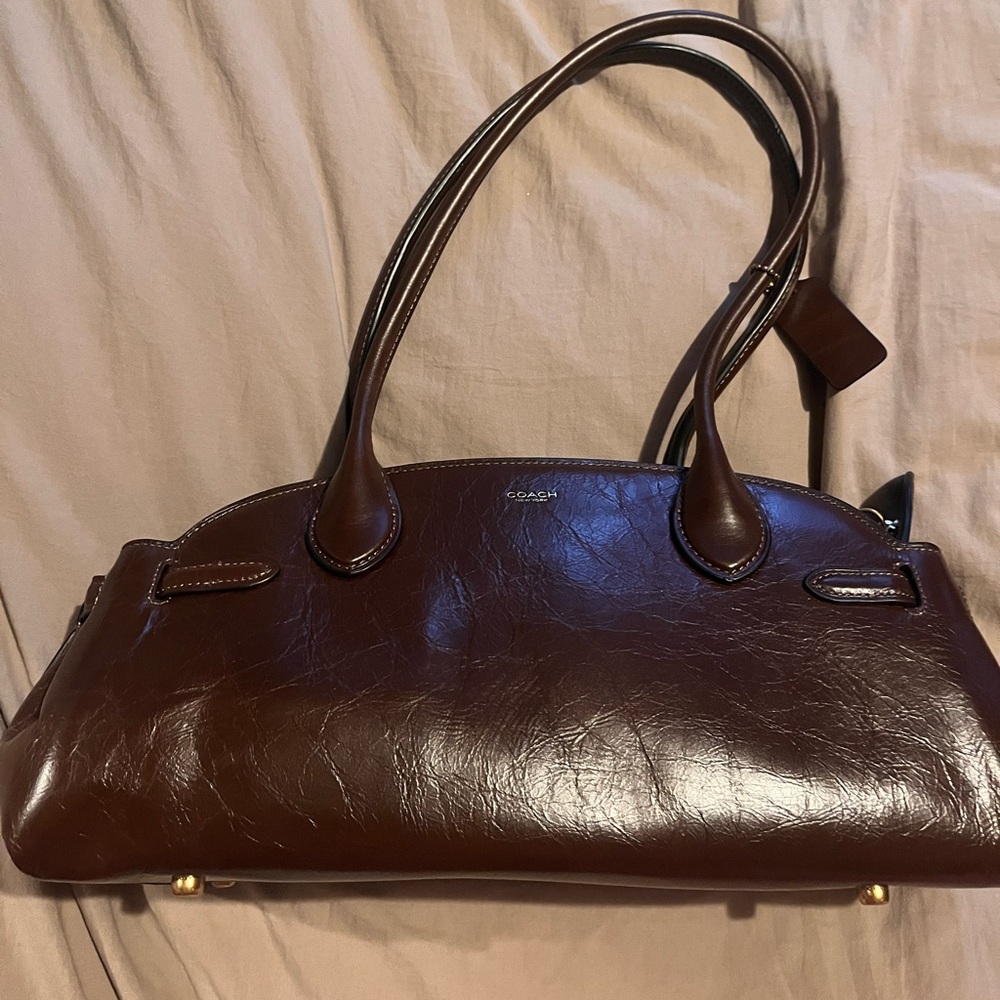 Coach Empire Caryall 34 in Maple
